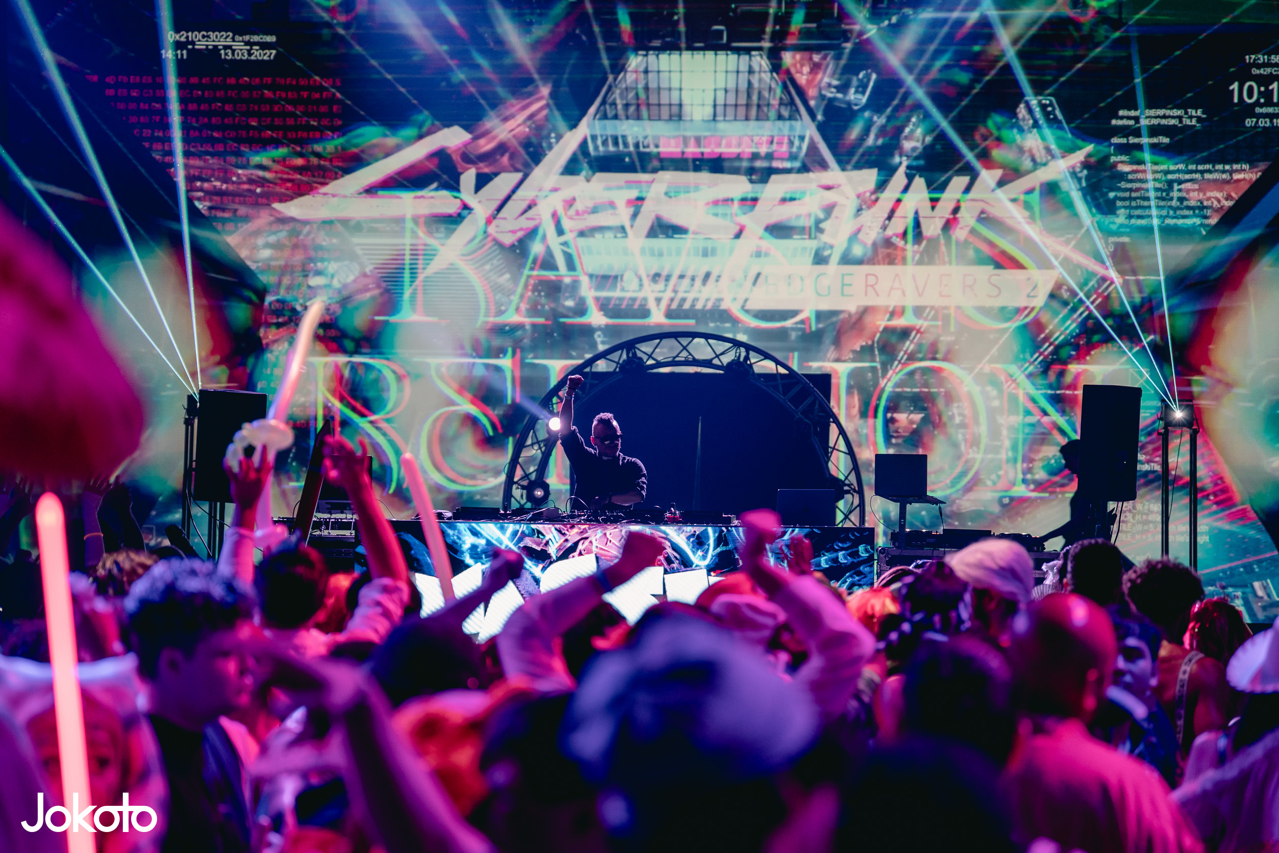 rave_02